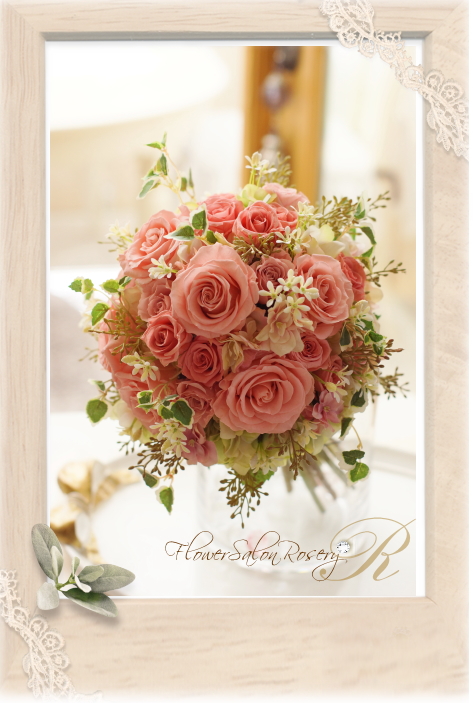 クラッチブーケ　プリザーブドフラワー