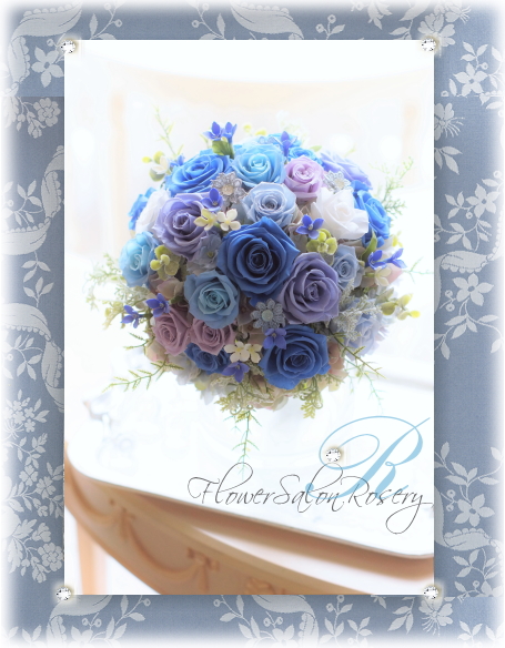 プリザーブドフラワーのラウンドブーケ